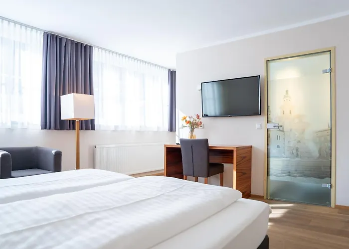 Jedermann Boutiquehotel Mit Stadtgarten Hotel