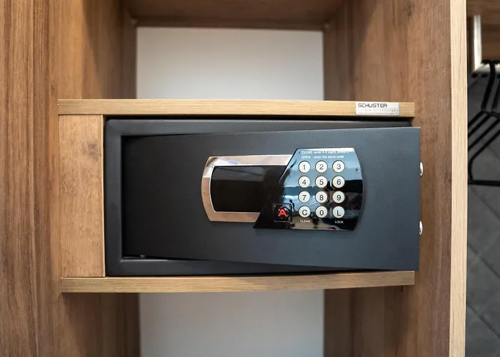 Jedermann Boutiquehotel Mit Stadtgarten 3* Salzburg