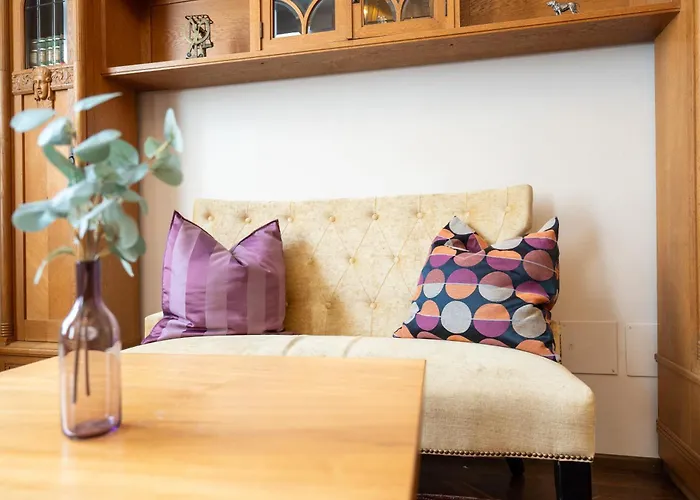 Jedermann Boutiquehotel Mit Stadtgarten Hotel