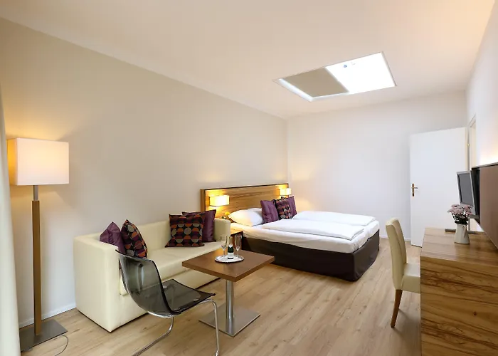 Jedermann Boutiquehotel Mit Stadtgarten 3* Salzburg