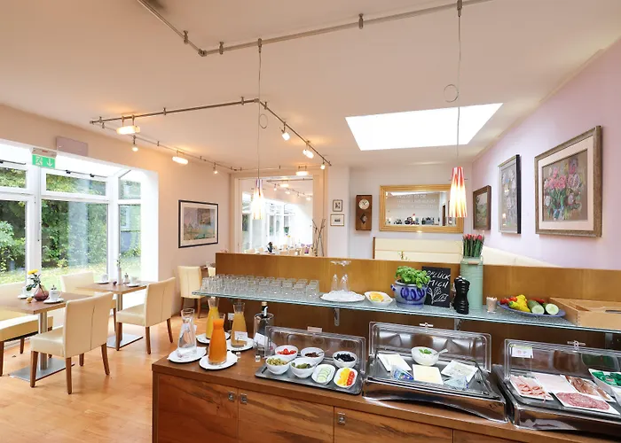 Jedermann Boutiquehotel Mit Stadtgarten