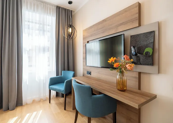 Jedermann Boutiquehotel Mit Stadtgarten