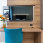 Jedermann Boutiquehotel Mit Stadtgarten 3*
