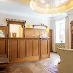 Jedermann Boutiquehotel Mit Stadtgarten Ξενοδοχείο 3*