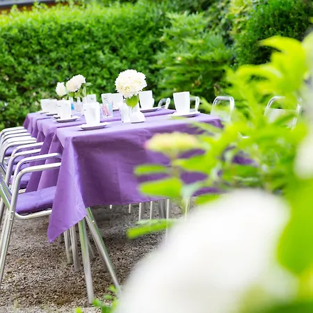Jedermann Boutiquehotel Mit Stadtgarten