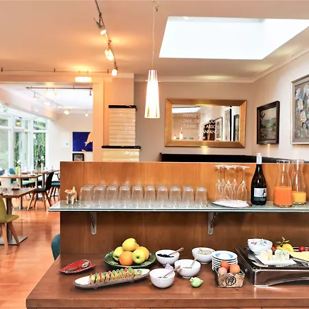 Jedermann Boutiquehotel Mit Stadtgarten
