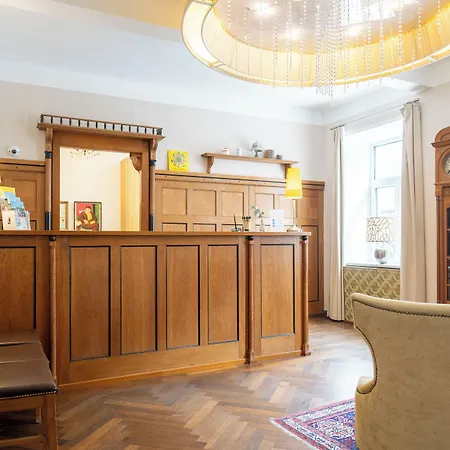 Jedermann Boutiquehotel Mit Stadtgarten Hotel 3*