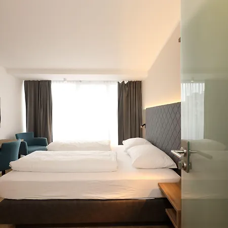 Hotel Jedermann Boutiquehotel Mit Stadtgarten