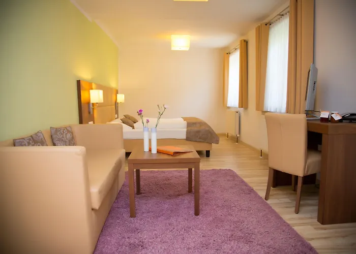 Jedermann Boutiquehotel Mit Stadtgarten Salzburg