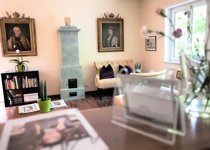 Jedermann Boutiquehotel Mit Stadtgarten 3*