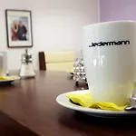 Jedermann Boutiquehotel Mit Stadtgarten Salzburgo