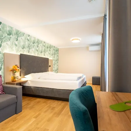 酒店 Jedermann Boutiquehotel Mit Stadtgarten 萨尔茨堡