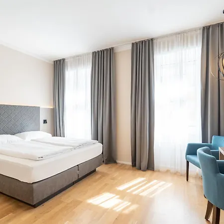 Jedermann Boutiquehotel Mit Stadtgarten Hotel